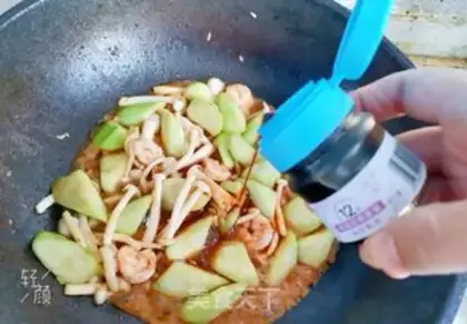 Make Shrimp silk mushrooms step 10