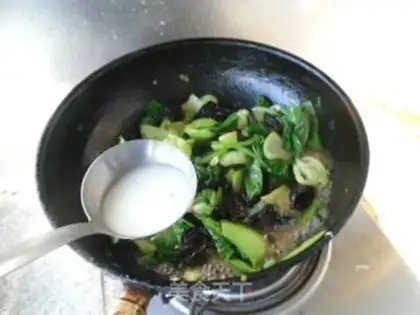 Make Autumn ear oil step 9