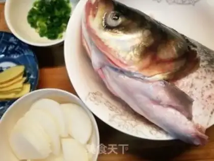 Make Fish head soup step 3