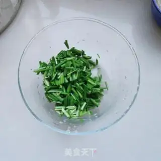 Make Shrimp pickled eggs step 1