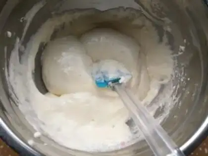 Make Six-inch sponge cake step 5