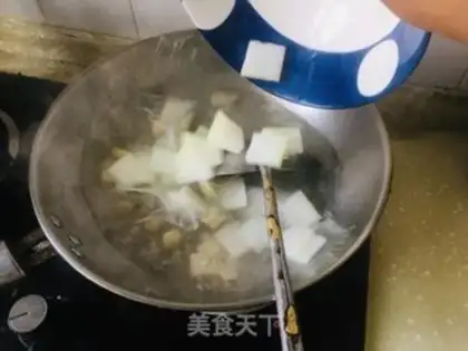 Make The ginseng cucumber soup step 5