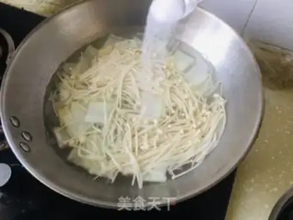 Make The ginseng cucumber soup step 8