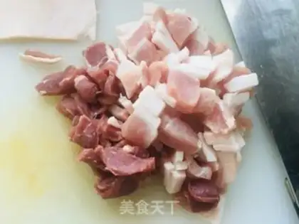 Make Big radish dumplings step 1
