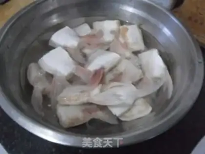 Make Red burning salsa fins step 0