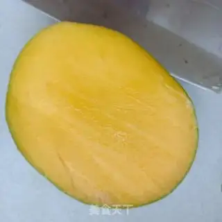 Make Beef mango sandwiches step 1