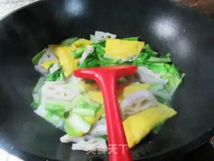 Make The egg dumplings are cooking the cauliflower step 5