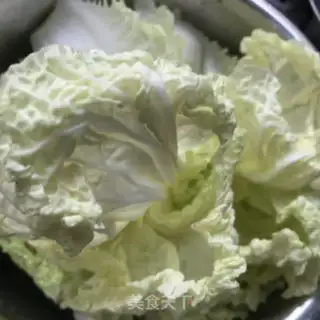 Make Garlic cabbage step 0