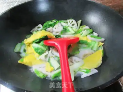Make The egg dumplings are cooking the cauliflower step 8