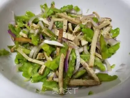 Make The bitter melon with the onions step 4