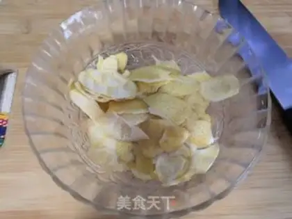Make Homemade honey tea step 2