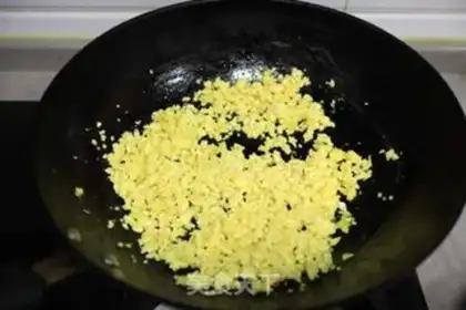 Make Eggs and casserole dumplings step 3