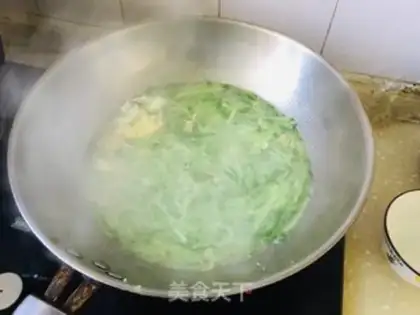 Make The omelet soup step 8