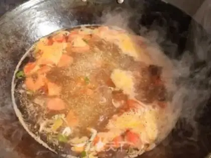 Make Tomato egg oak soup step 4