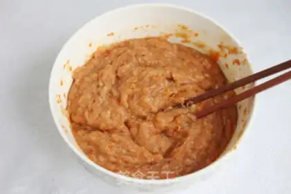 Make Take the chicken meatball step 3