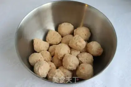 Make Take the chicken meatball step 5