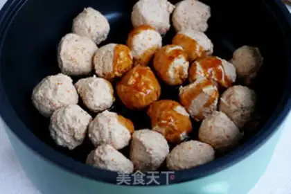 Make Take the chicken meatball step 7