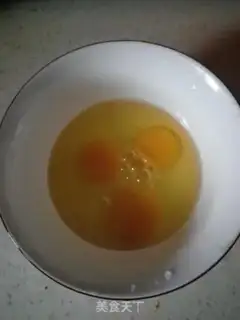 Make Cream eggs and powder step 2