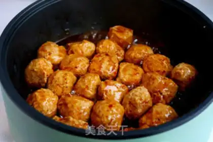 Make Take the chicken meatball step 8
