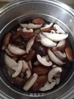 Make Ridiculous mushrooms step 1
