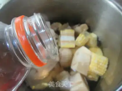 Make Corn Lotus chicken soup step 5