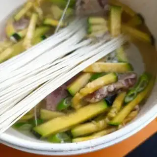 Make Pumpkin hot noodles step 7
