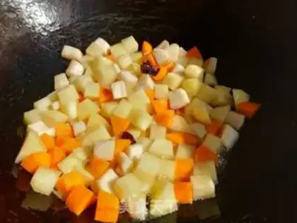 Make The greens are about four pieces step 4