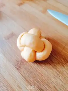 Make Nuts, pumpkin buns step 10