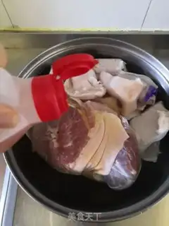 Make Smoky elbows step 1
