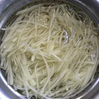 Make Cream pepper with potatoes step 0