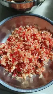 Make Garlic evaporates gill mushrooms step 2