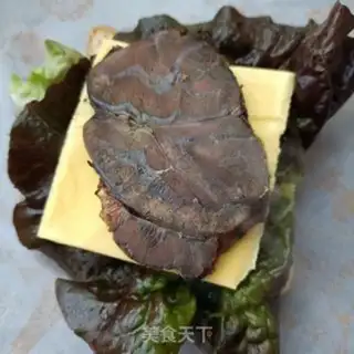 Make The raw beef sandwich step 9