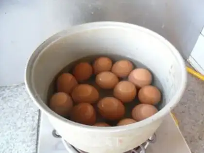 Make Beer and eggs step 1