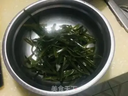 Make Ribbon cucumber step 0