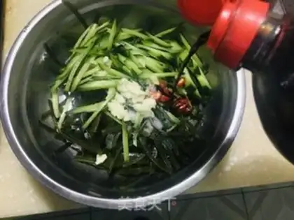 Make Ribbon cucumber step 3