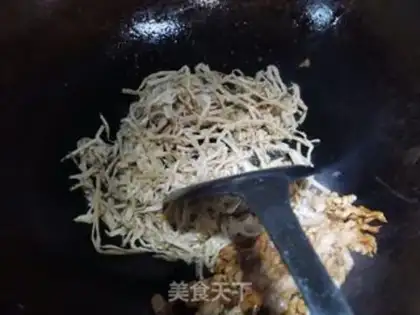 Make Scrambled meat step 1