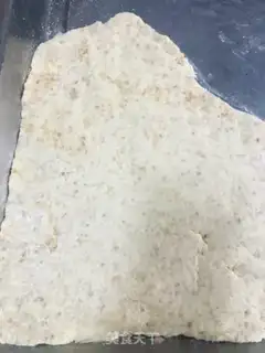 Make Cow Rolling Sugar step 5