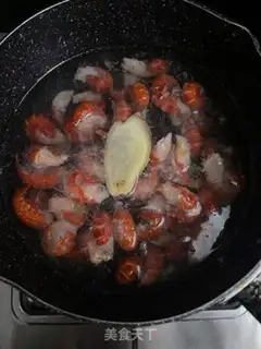 Make Lobstertail fried pastry step 1
