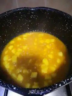 Make Curryfish noodles step 7