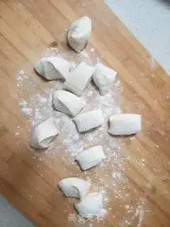 Make An egg and water bun step 9