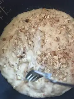 Make Banana walnut cake step 8