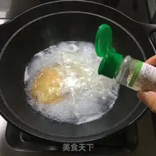 Make Omelon radish soup step 4