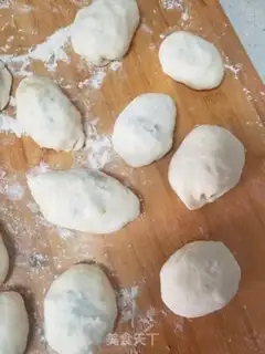 Make An egg and water bun step 12
