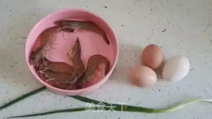 Make Shrimp eggs step 0