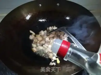 Make Molybdenum pepper steamed pheasant step 2