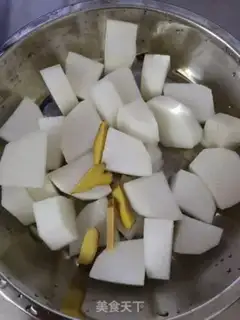 Make Carrots burn ribs step 1