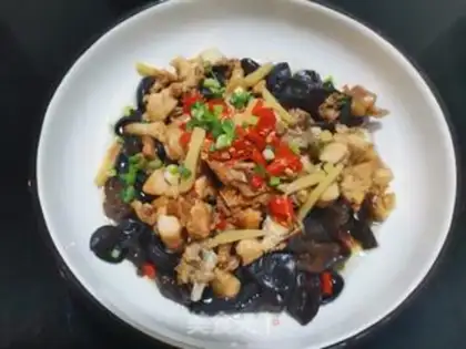 Make Molybdenum pepper steamed pheasant step 8