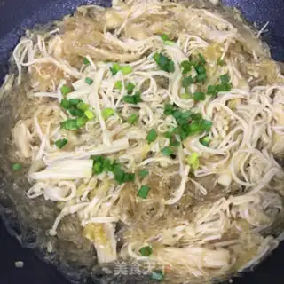 Make Garlic fans burn golden mushrooms step 6