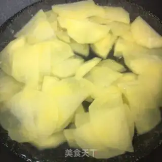 Make Skinned potato chips step 4