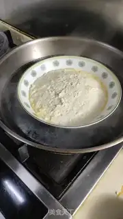 Make Meat and eggs, tofu step 4
